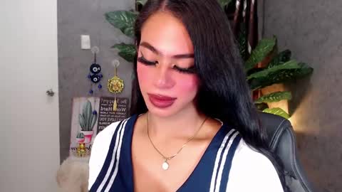 Snapshot of sectivedivadoll69x chatting on 6, 12, 2024 xam online show from 6, 12, 2024