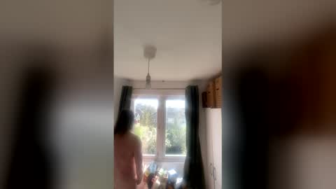 sedaliasens online show from 5, 4, 2026