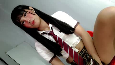 YU RI online show from 16, 11, 2025