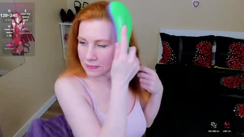 seductive_foxy_ online show from 7, 4, 2026