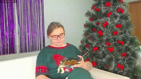 seductive_she_wolf online show from 27, 12, 2024