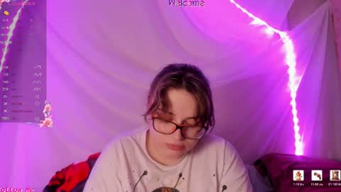 seductive_she_wolf online show from 9, 6, 2026
