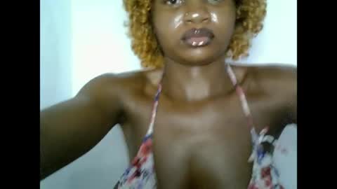 Snapshot of seductive_sugar247 chatting on 27, 4, 2026 seductive_sugar247 online show from 27, 4, 2026