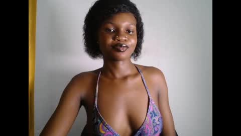 Snapshot of seductive_sugar247 chatting on 3, 5, 2026 seductive_sugar247 online show from 3, 5, 2026