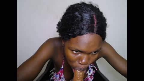 Snapshot of seductive_sugar247 chatting on 8, 5, 2026 seductive_sugar247 online show from 8, 5, 2026