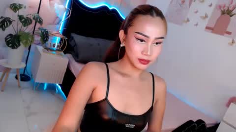 Snapshot of seductive_vana chatting on 8, 1, 2026 Vanessa online show from 8, 1, 2026