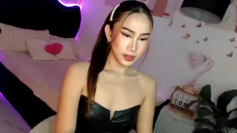 Vanessa online show from 7, 4, 2026