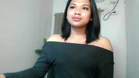 Snapshot of seductivedeluxe69 chatting on 18, 7, 2026 Deluxe online show from 18, 7, 2026