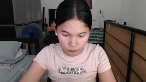 Snapshot of seductivemegoftheworld_ chatting on 12, 4, 2026 MEG online show from 12, 4, 2026