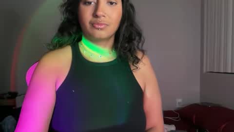 Snapshot of seductivemuse chatting on 25, 9, 2025 seductivemuse online show from 25, 9, 2025