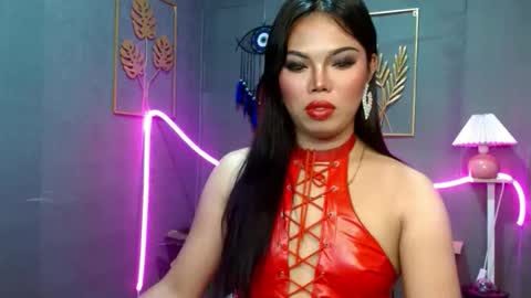 Snapshot of seductress_lust chatting on 18, 10, 2025 cassie online show from 18, 10, 2025