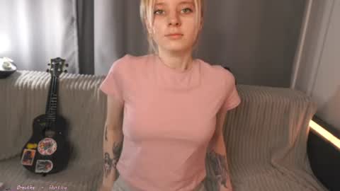 Snapshot of seebunny chatting on 10, 7, 2026 See Its honey bunny im Lana online show from 10, 7, 2026