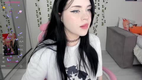 Snapshot of selena___cute chatting on 28, 1, 2025 Selena online show from 28, 1, 2025