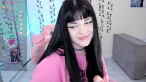 Snapshot of selena___cute chatting on 8, 3, 2025 Selena online show from 8, 3, 2025
