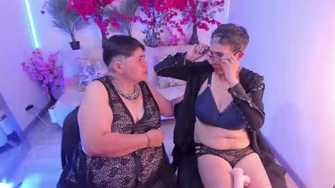 Snapshot of selena_ferreira chatting on 11, 9, 2025 Selena online show from 11, 9, 2025