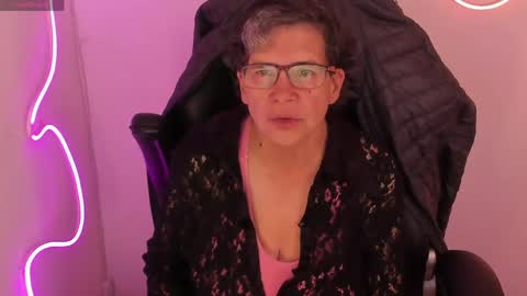 Snapshot of selena_ferreira chatting on 14, 4, 2026 Selena online show from 14, 4, 2026