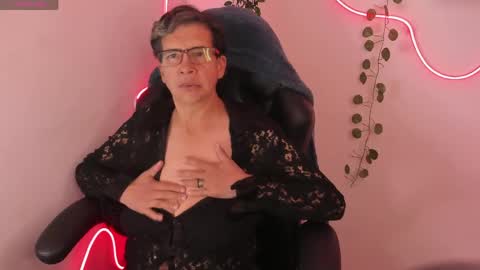 Snapshot of selena_ferreira chatting on 16, 4, 2026 Selena online show from 16, 4, 2026