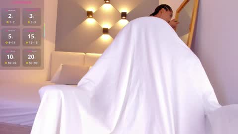 Selena online show from 21, 11, 2025