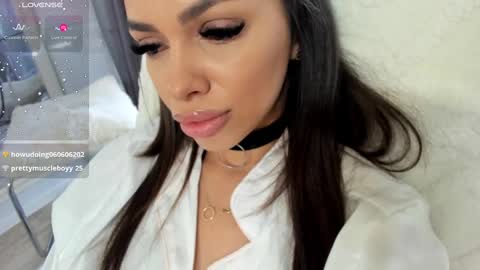 Selena online show from 7, 3, 2025