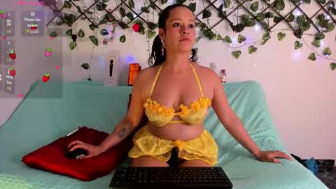 Selena  online show from 21, 10, 2025