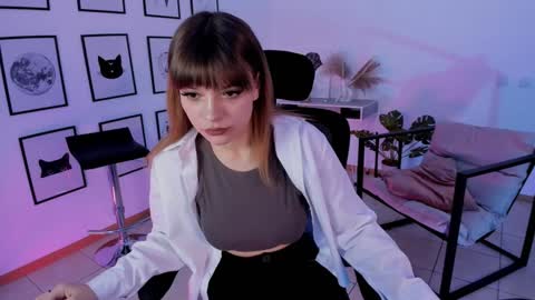 Selena ntmy online show from 22, 12, 2024