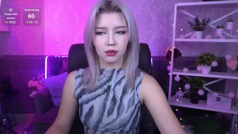 Snapshot of selenairis chatting on 12, 10, 2025 selenairis online show from 12, 10, 2025