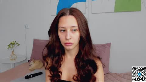 Selena online show from 9, 4, 2026