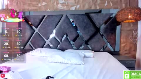 selene__lopez_ online show from 14, 12, 2025