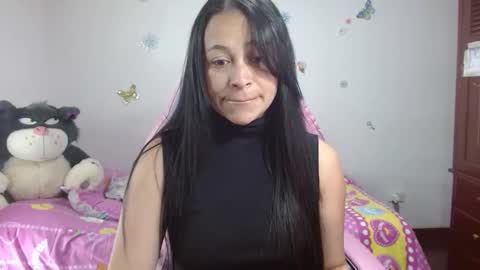 Snapshot of selene_mixx chatting on 27, 5, 2026 selene_mixx online show from 27, 5, 2026