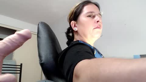 selene online show from 27, 3, 2026