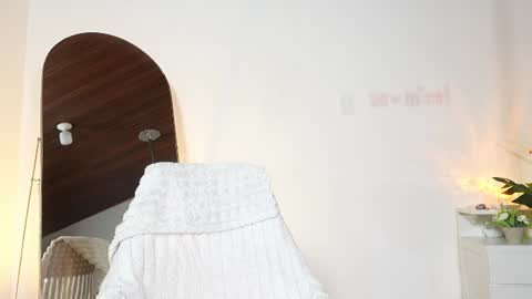Snapshot of selene_starkk chatting on 26, 7, 2026 Sel Your Little butterfly online show from 26, 7, 2026