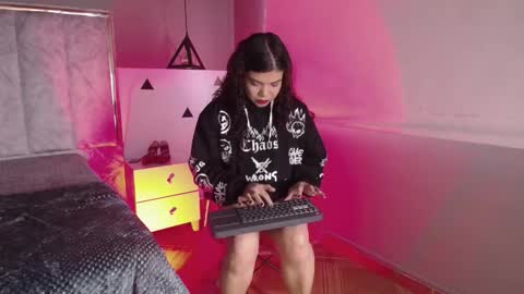 Selene online show from 3, 10, 2025