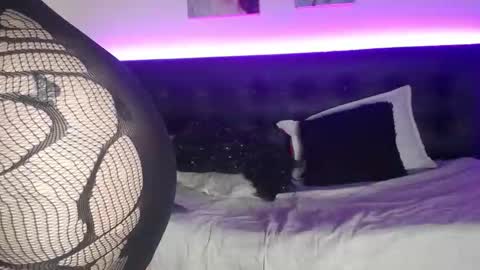 Snapshot of selenemore chatting on 15, 2, 2026 Selene online show from 15, 2, 2026