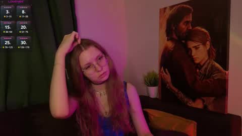 Snapshot of seleneroshia chatting on 15, 9, 2025 Ashley online show from 15, 9, 2025