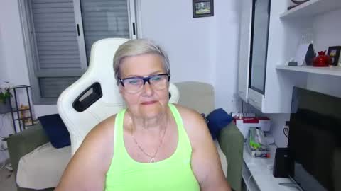 Selenna online show from 15, 5, 2026