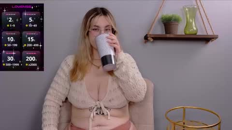 Selina Mae online show from 12, 1, 2025