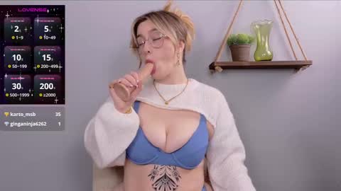 Selina Mae online show from 17, 1, 2025