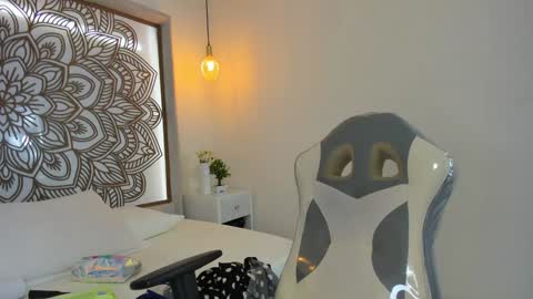 Selket online show from 7, 1, 2025