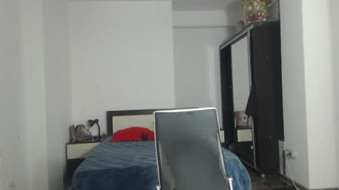 Snapshot of sellena_angels chatting on 15, 2, 2025 sellena_angels online show from 15, 2, 2025