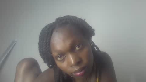 Snapshot of sellinprinces chatting on 15, 9, 2025 sellinprinces online show from 15, 9, 2025