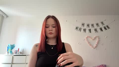 Snapshot of selmacalumag chatting on 24, 4, 2026 Lily online show from 24, 4, 2026
