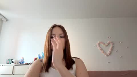 Snapshot of selmacalumag chatting on 16, 5, 2026 Lily online show from 16, 5, 2026