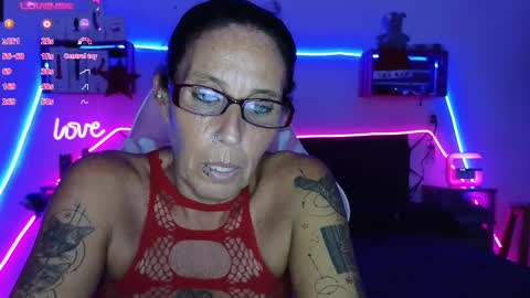 Selvaggia Del Caribe online show from 16, 12, 2024