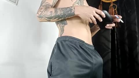 Snapshot of sem_alas chatting on 1, 11, 2025 sem_alas online show from 1, 11, 2025