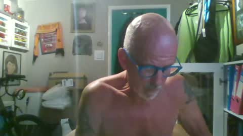 Snapshot of semajstretsa chatting on 13, 6, 2026 frederick online show from 13, 6, 2026