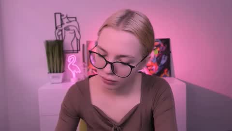 Sendi online show from 17, 11, 2025