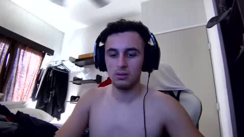 Snapshot of senitzzu chatting on 19, 1, 2025 PAJACONTROL online show from 19, 1, 2025