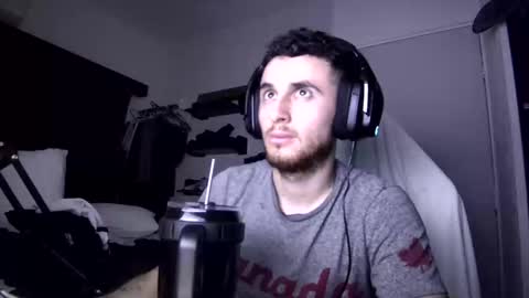 Snapshot of senitzzu chatting on 10, 2, 2025 PAJACONTROL online show from 10, 2, 2025