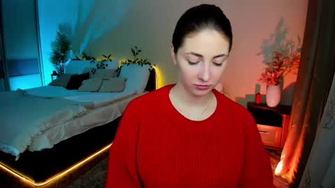 sensitiveheartt online show from 10, 11, 2025