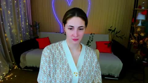 sensitiveheartt online show from 7, 4, 2026